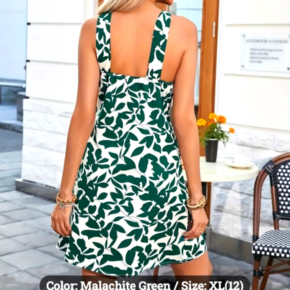 UK Dresses & Skirts - Green & White Summer Dress Easy Wear Easy Care NWOT